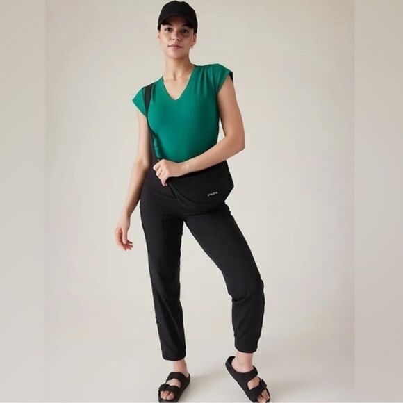 ATHLETA Outbound V-Neck Tee Teal Women’s Size Small - Picture 4 of 9